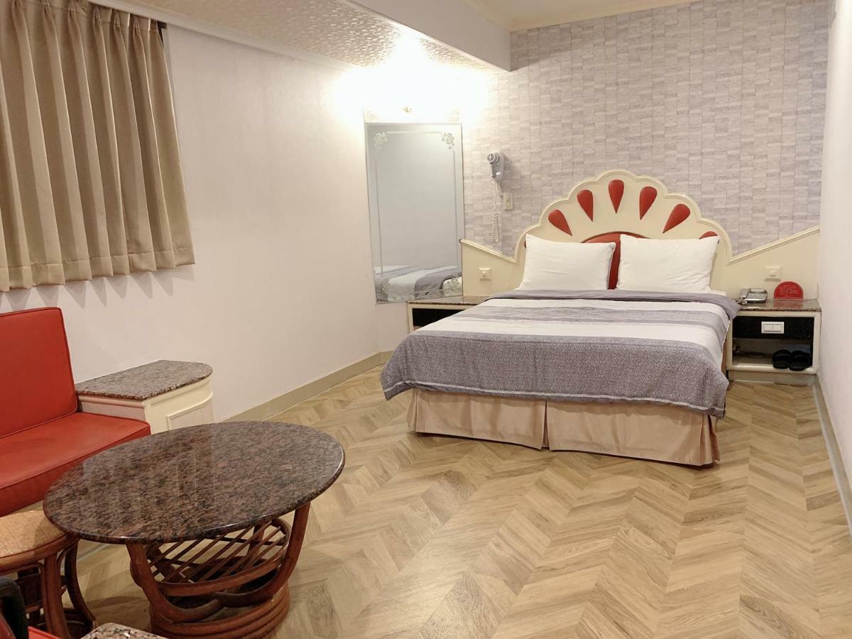 Jia Jia Hotel Yonghe Buitenkant foto